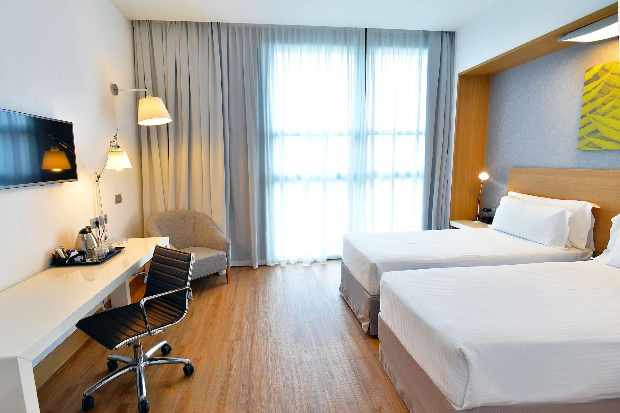 Hilton Garden Inn Milan North Екстериор снимка