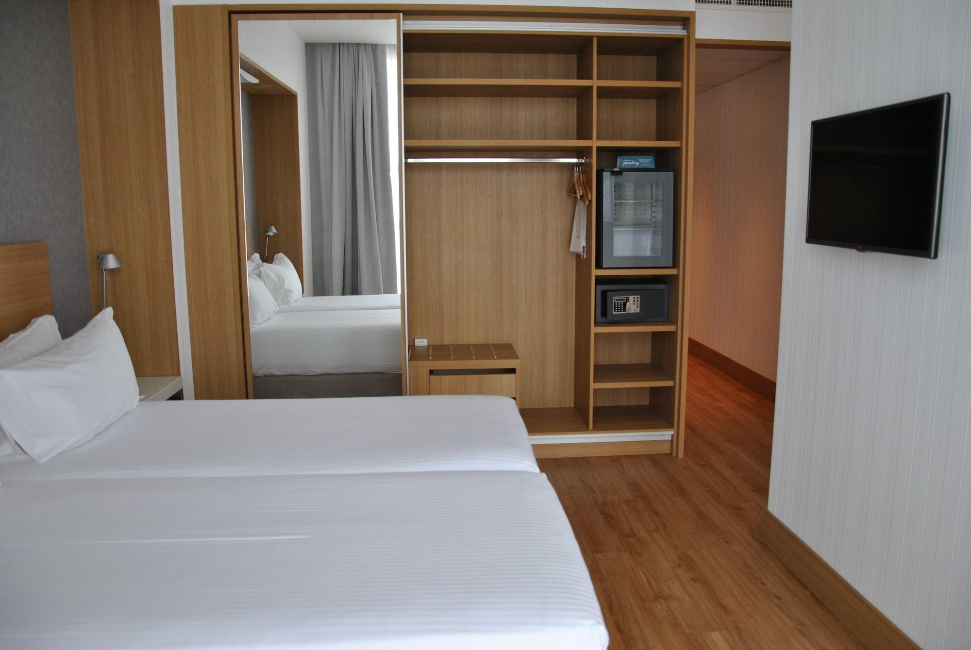 Hilton Garden Inn Milan North Екстериор снимка