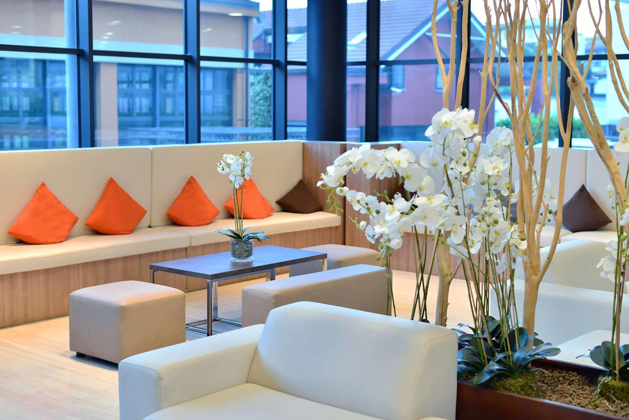 Hilton Garden Inn Milan North Екстериор снимка