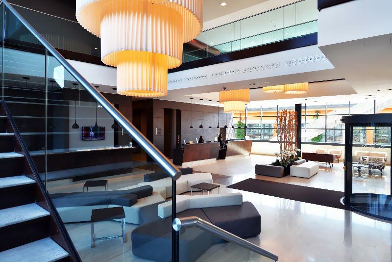 Hilton Garden Inn Milan North Екстериор снимка